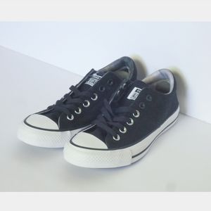 Converse Chuck Taylor All Star shoes